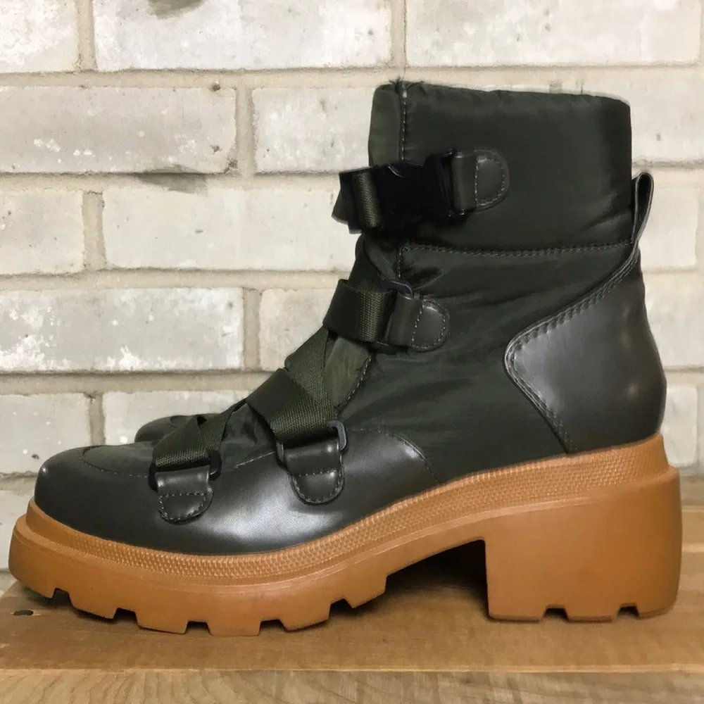 KENDALL + KYLIE Riley Buckle Combat Boots - Picture 1 of 14